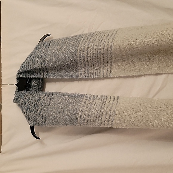 MERSEA FRINGE SCARF - Picture 1 of 3